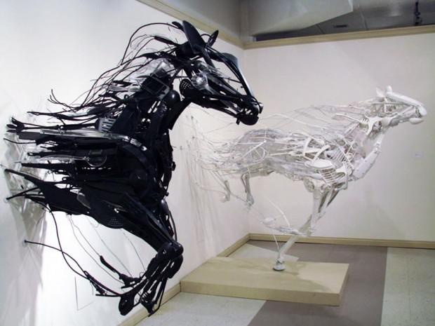 Animal Sculptures by Sayaka Ganz