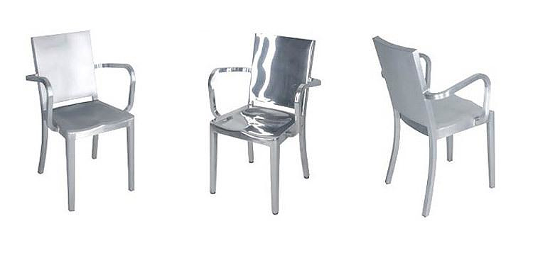 Καθίσματα Emeco Hudson του Philippe Starck.
