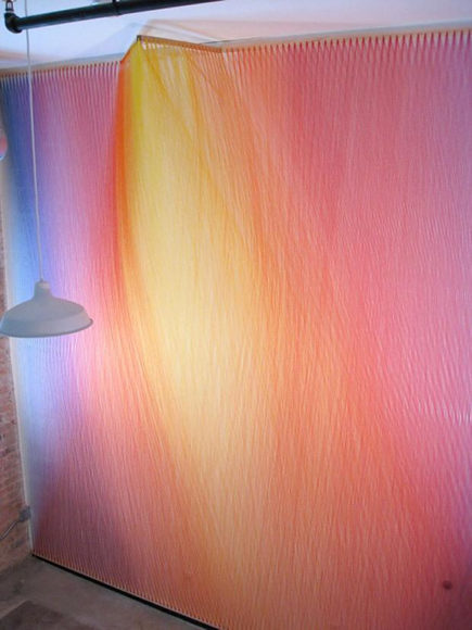 Τέχνη με νήματα και χρώματα από τον Gabriel Dawe.