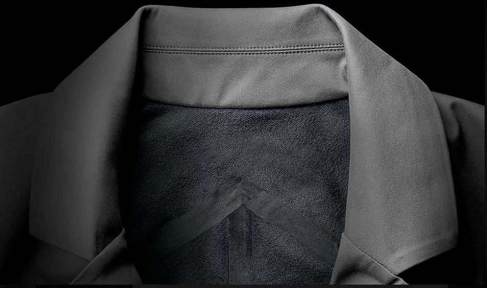 Jacket Veilance της Arcteryx, με στυλ και τεχνολογία.