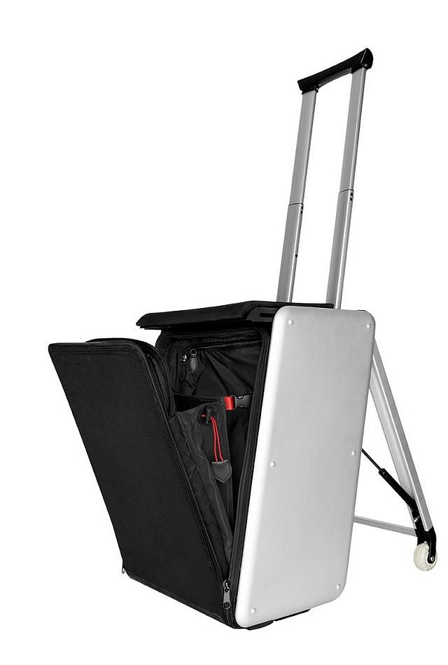 travel suitcase with seat