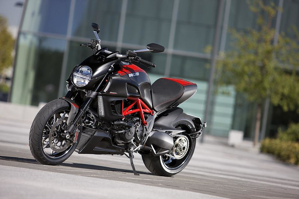 Ducati Diavel, design meets power and technology.