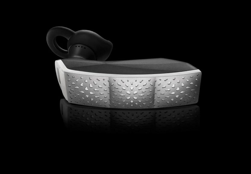 Ακουστικό Bluetooth Jawbone Era από τον Yves Behar.