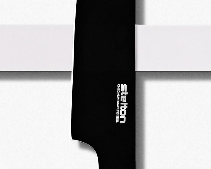 Μινιμαλιστικά μαχαίρια μαγειρικής Stelton Pure Black.