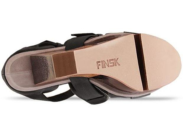 Architecture Inspired Shoes. Finsk by Julia Lundsten.