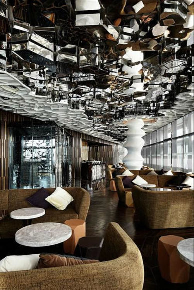 Ozone Bar της Wonderwall στο Ritz-Carlton Hong Kong.