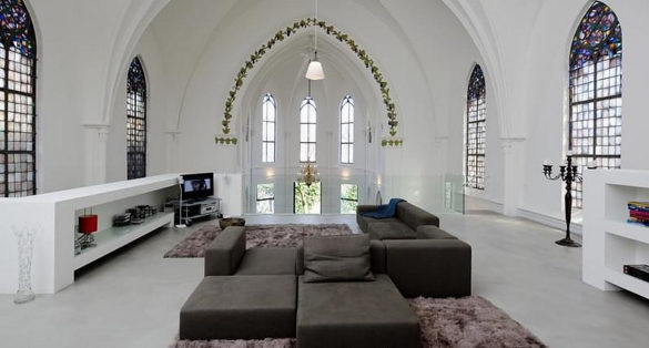 Church Residence by Zecc Architecten Utrecht