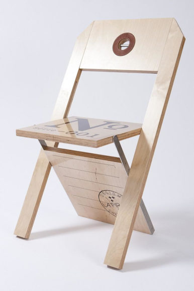 Label Folding Chair by Felix Guyon for LA FIRME.