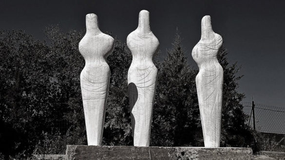 Modern marble sculptures by Odysseas Tosounidis