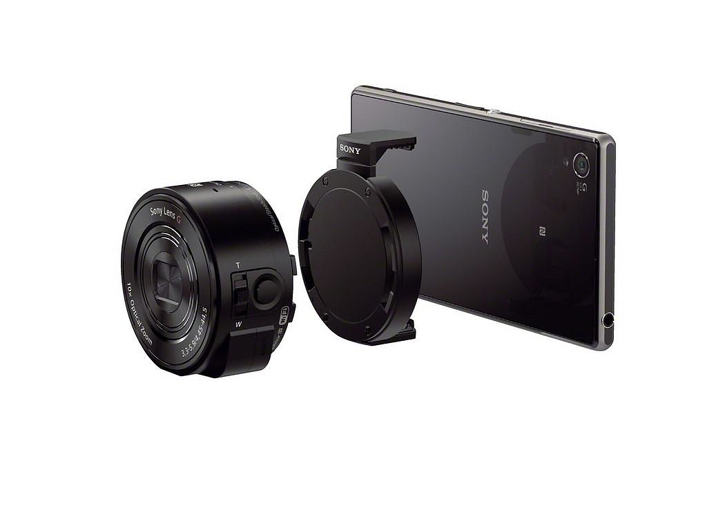 Sony QX10 & QX100 Detachable Lens Cameras for Smartphones.