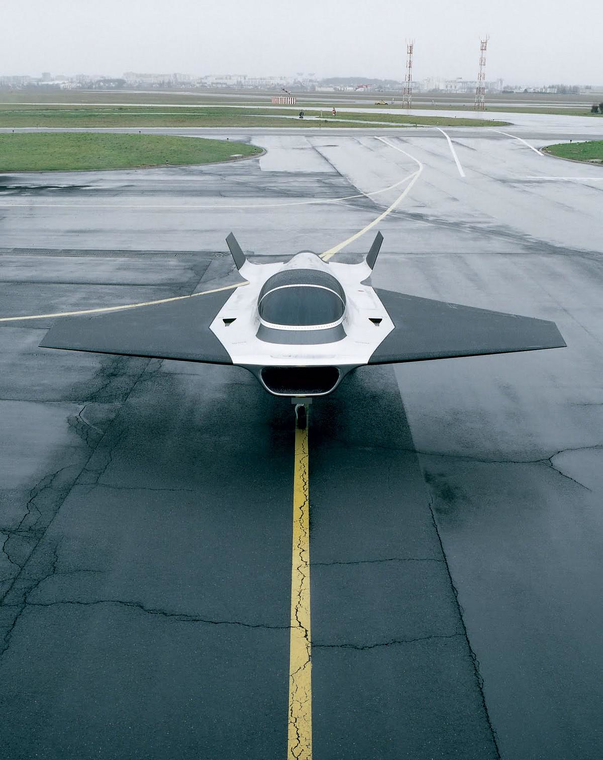 Kelvin 40 Jet Concept by Marc Newson.