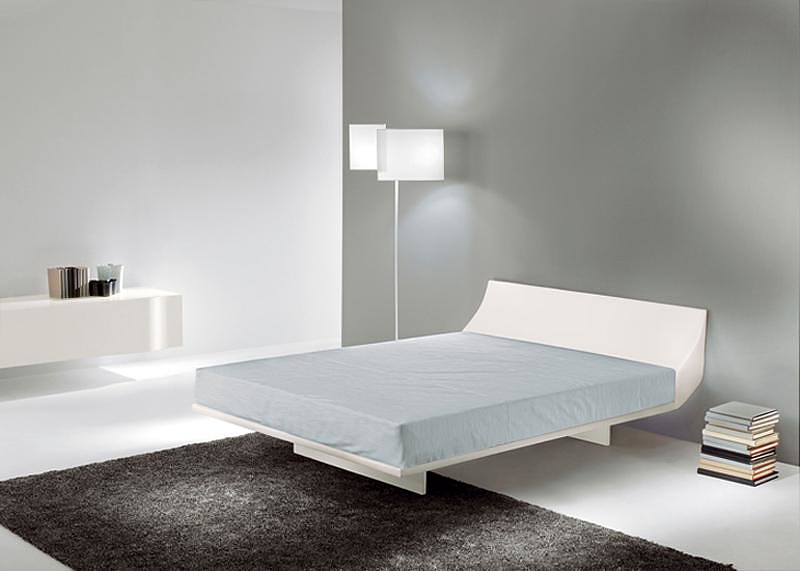 SlipinSleep bed by Massimo Tassone for Pallucco.