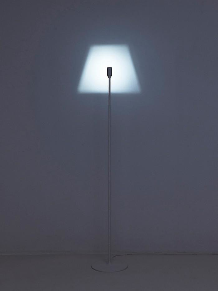 LIGHT Minimalist LED Lamp by Studio YOY.
