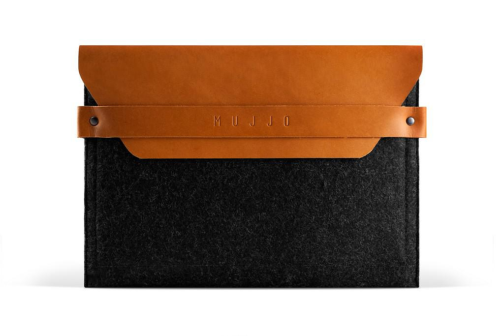 Minimal Leather Sleeves for Apple Devices by Mujjo.