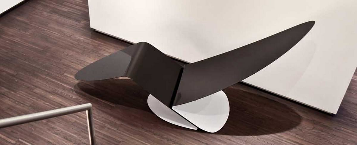 Marea Carbon Fiber Lounge Chair by Jules Sturgess.