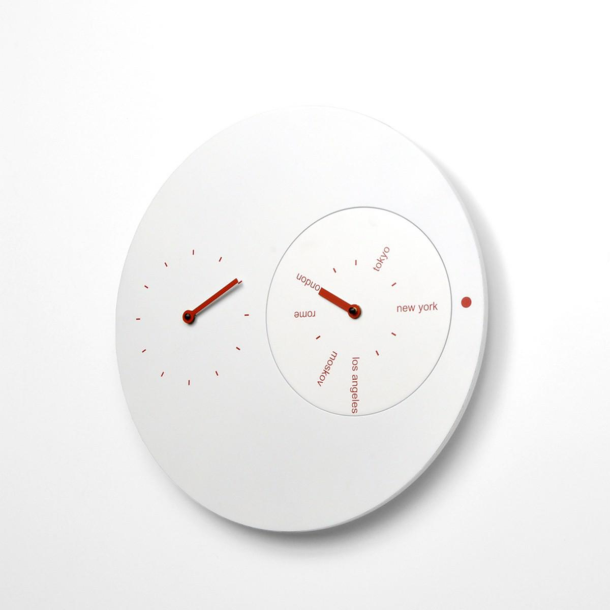 Progetti Jetlag Wall Clock by Riccardo Paollino & Matteo Fusi.