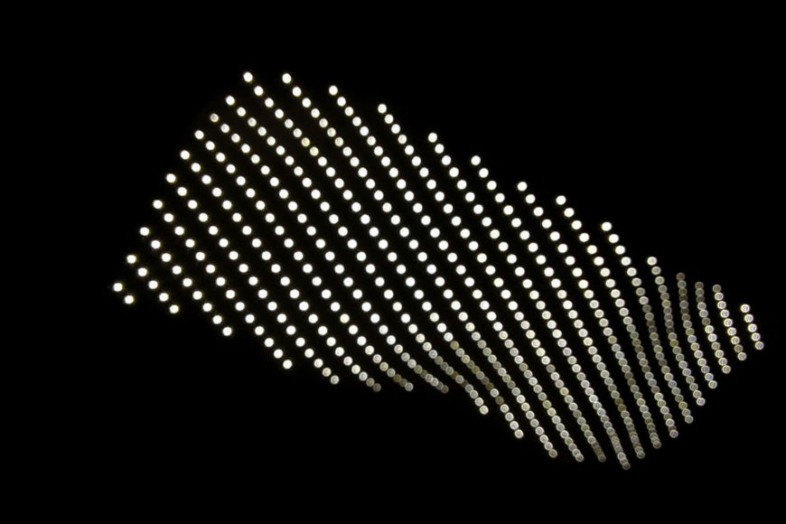 Ξύλινα φωτιστικά Grid από τον Maarten De Ceulaer.