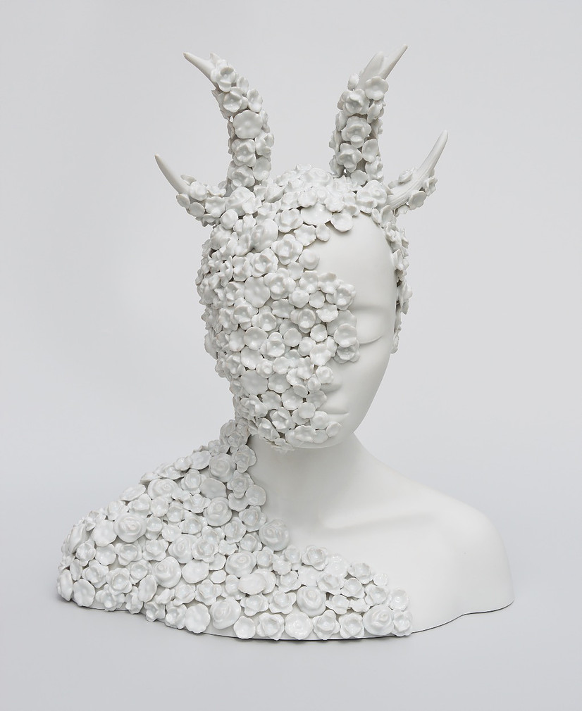 Contemporary Porcelain Artworks by Juliette Clovis.