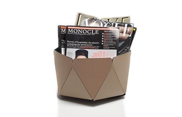 Pinetti Euclide Leather Basket and Magazine Holder.