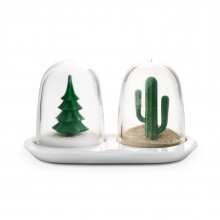 Winter And Summer Salt & Pepper Shakers (Set of 2) - Qualy