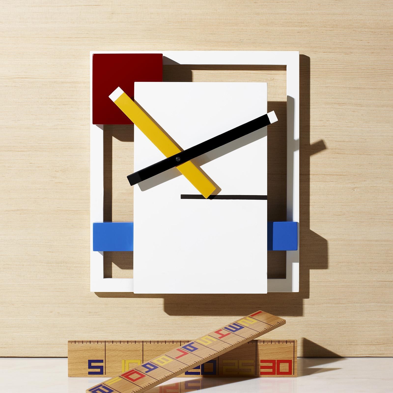 foretrække modstand imperium MoMA De Stijl Wall Clock | Design Is This